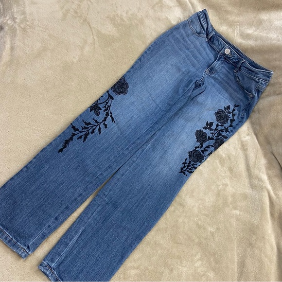 Simply Vera   Vera Wang Mid-Rise Jeans size 4 - Picture 1 of 10